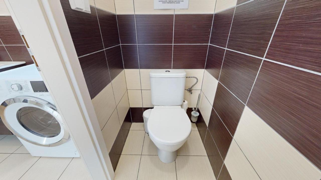 Apartman Dubova ミロヴィツェ エクステリア 写真